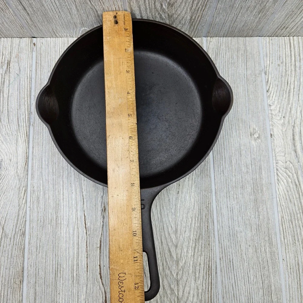 Vintage Griswold No. 5 Small Block Logo Cast‎ Iron Skillet Erie PA 724 No Spin